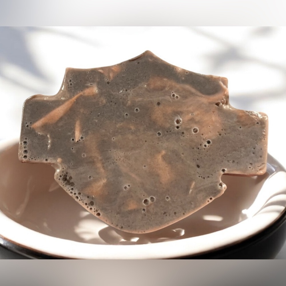 Vanilla sugar scrub soap 5x3in 5oz HANDMADE Shea butter Harley Davidson - Picture 3 of 3